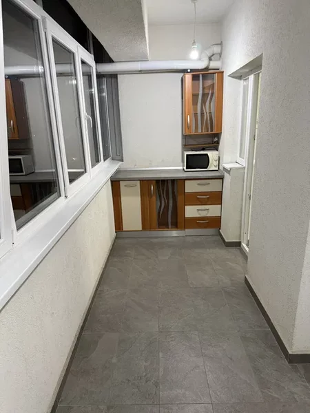 Berceni, Luica.
